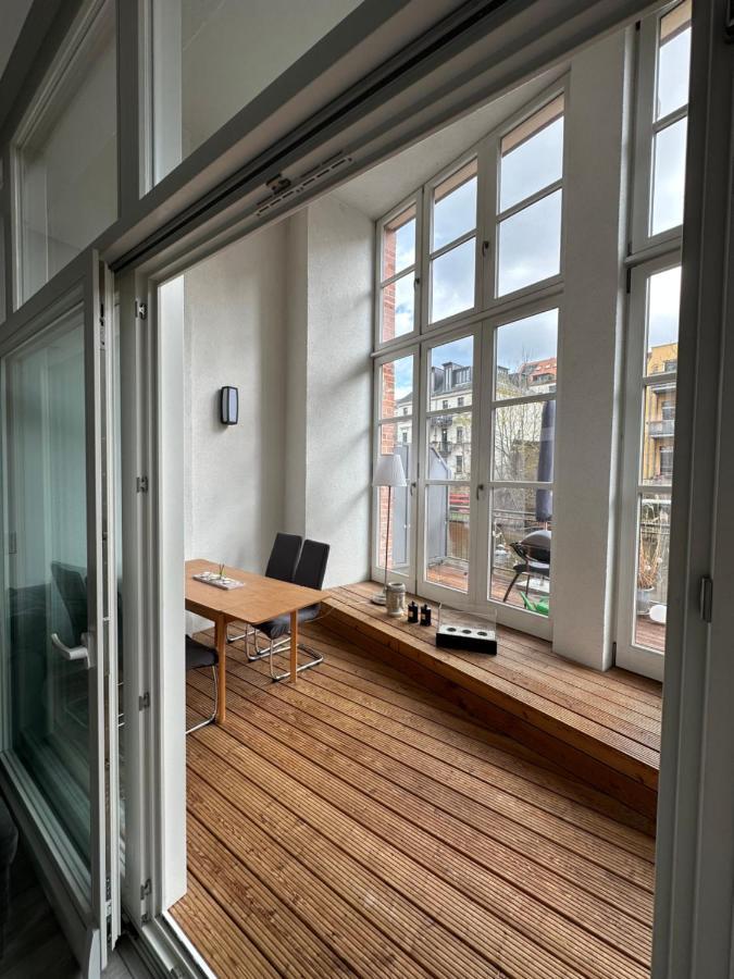 Relax-Wohnung Mit Balkon Ueber Die Weisse Elster ไลป์ซิก ภายนอก รูปภาพ