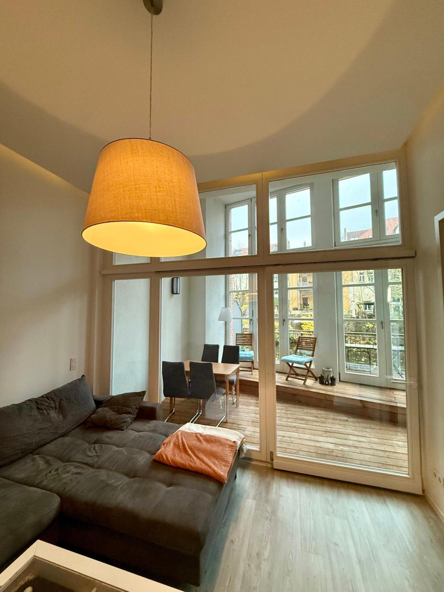 Relax-Wohnung Mit Balkon Ueber Die Weisse Elster ไลป์ซิก ภายนอก รูปภาพ